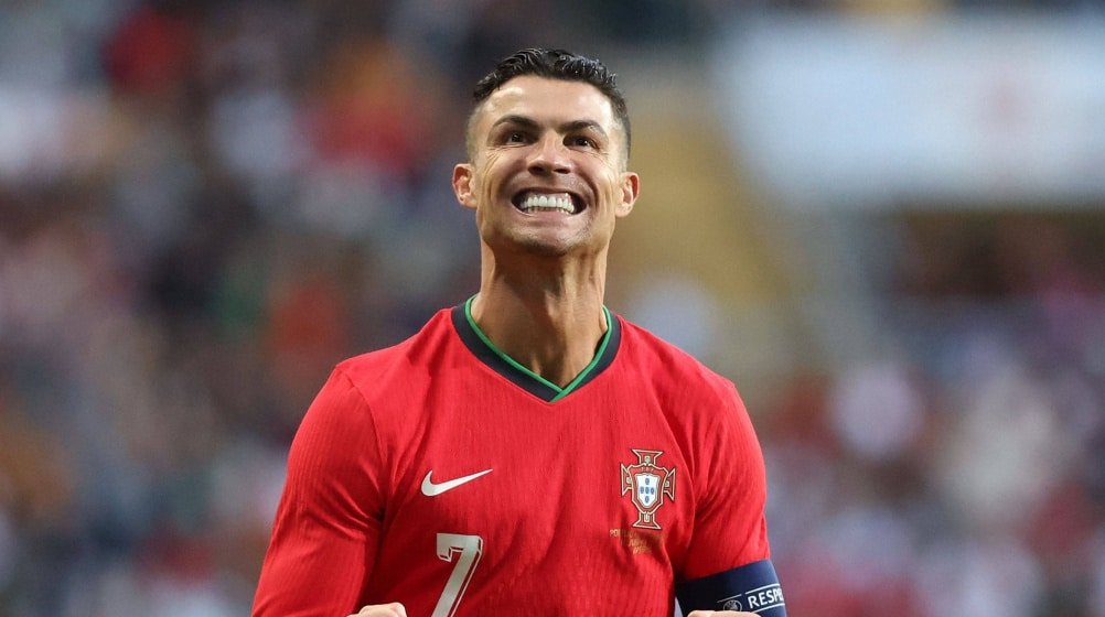CRISTIANO RONALDO SE RETIRA DEL FUTBOL