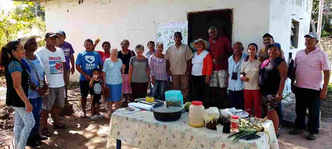 Dictan II Taller de Plantas Naturales en Ciudad Bolívar