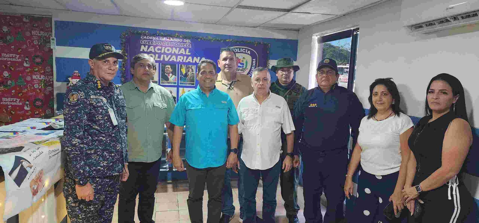 Almirante Neil Villamizar Realiza Visita a Comunidades de Guayana Esequiba para Escuchar Necesidades y Promover Avances