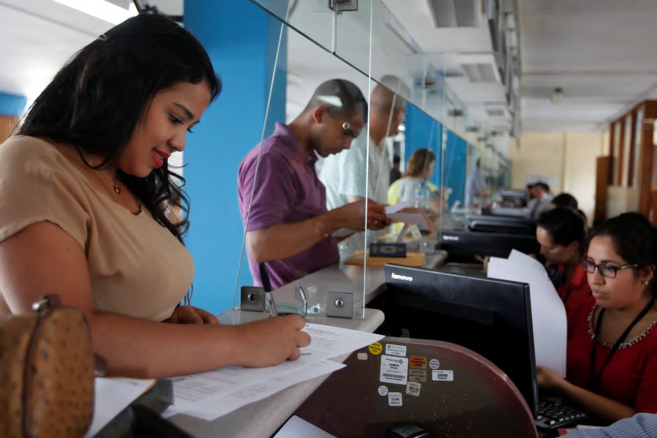 Más de 530 millones de dólares aporta migración venezolana a Perú 