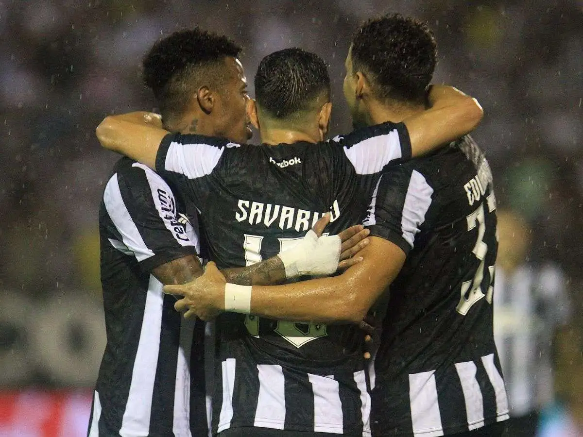 Savarino y Botafogo son campeones del Brasileirao