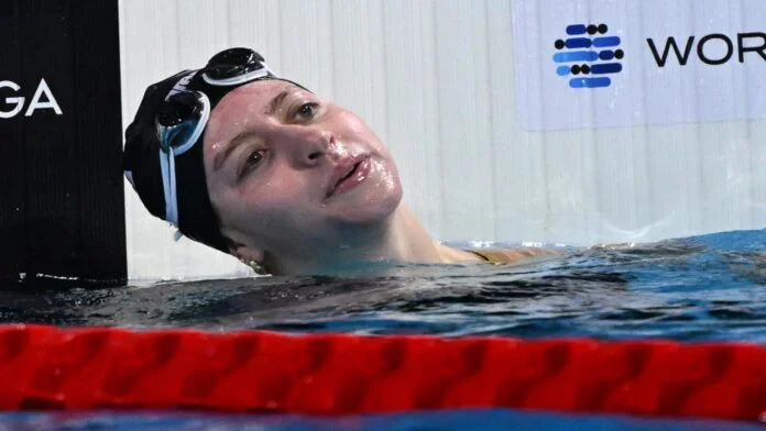 Kate Douglass registró nuevo récord del mundo de los 200 estilos en piscina corta