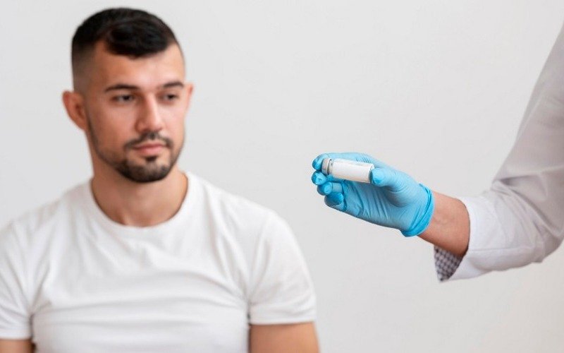 Biopsia prostática permite descartar cáncer y otras enfermedades benignas