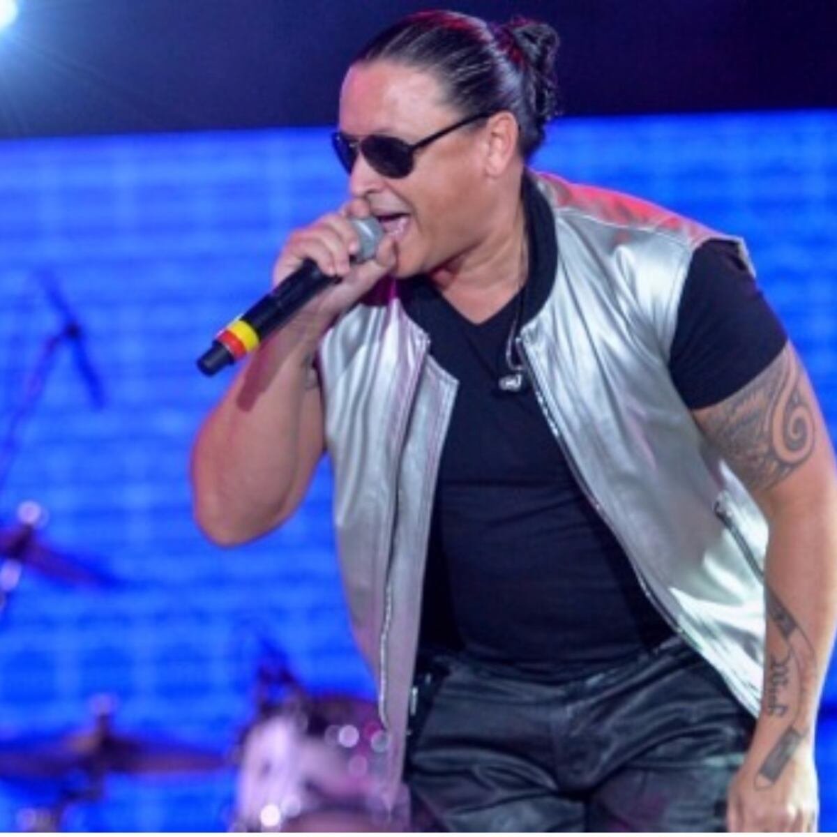 Elvis Crespo habla de su supuesta boda con una exreina venezolana
