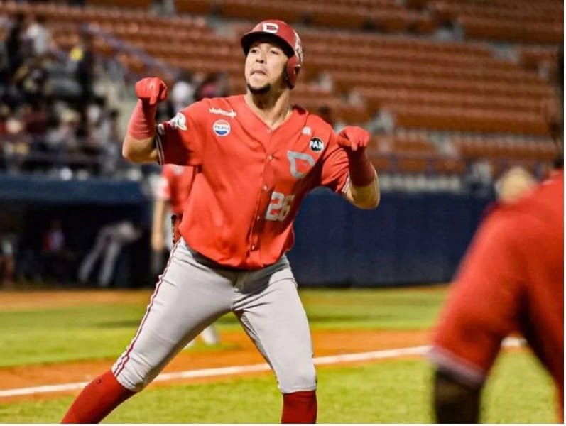 Hernán Pérez fue el héroe de Cardenales