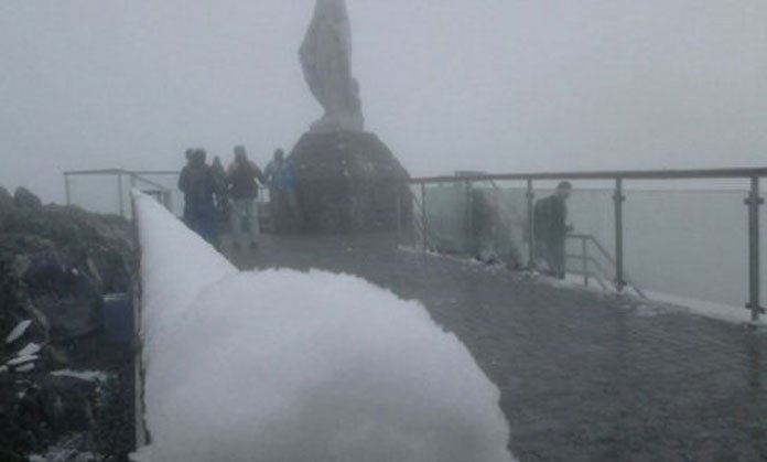 Nevada en el Pico Espejo de Mérida deslumbró a turistas y locales este 5 de enero