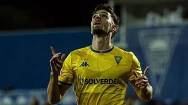 Alejandro Marqués se luce en Portugal y sigue su racha goleadora