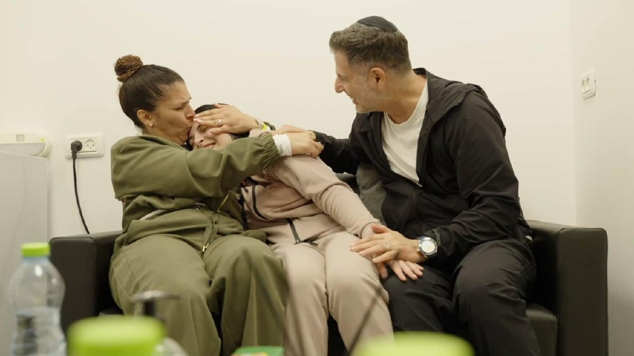 Israel confirmó la liberación de cuatro mujeres jóvenes