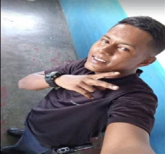 Sujetos se identifican como policías para matar y robar a un PNB