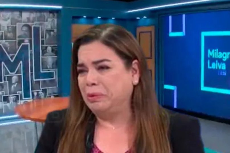 Presentadora de televisión se entera en vivo que su padre falleció