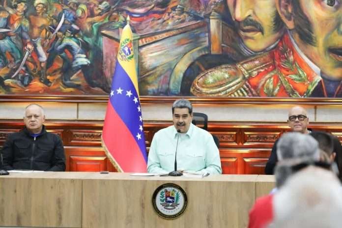 Maduro: El fascismo decadente y derrotado no volverá al poder político