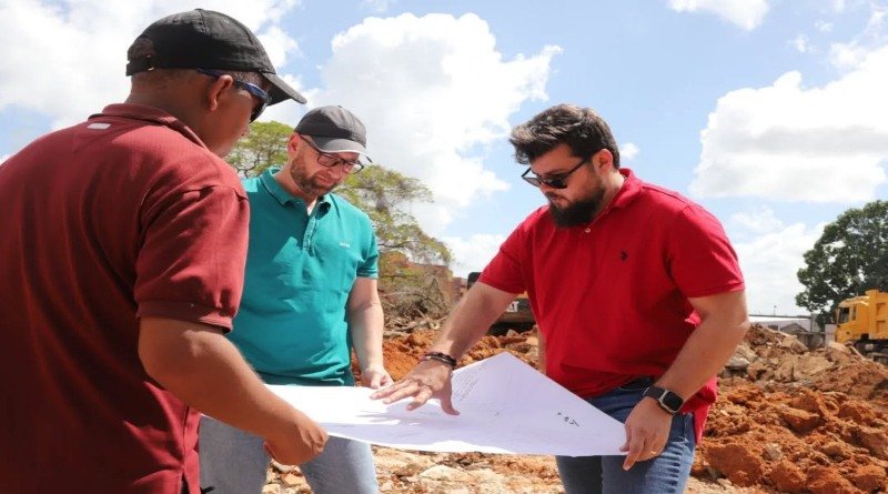 Inspeccionan trabajos de construcción del Hospital Materno Infantil de Monagas