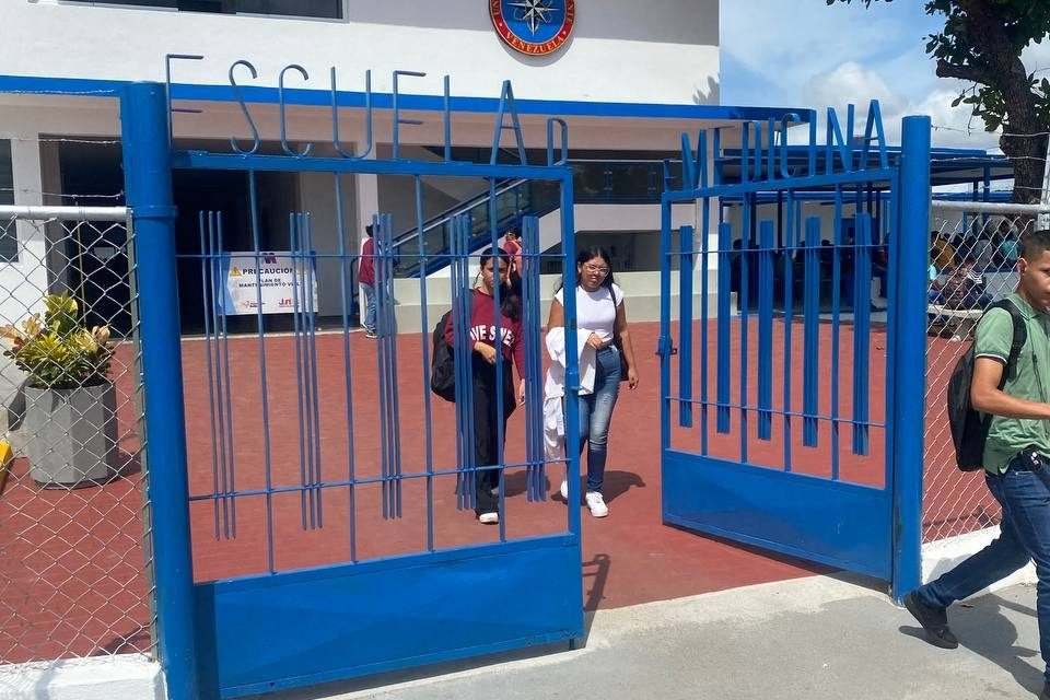 UDO Bolívar evalúa reabrir postgrado en educación