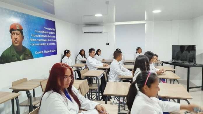 Delta Amacuro estrena núcleo de Universidad de las Ciencias de la Salud