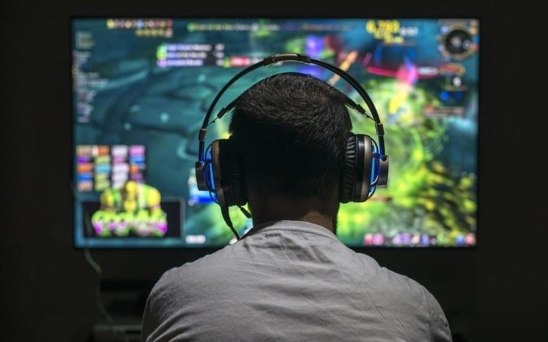 OMS lanza medidas para prevenir la pérdida de audición por el uso de videojuegos