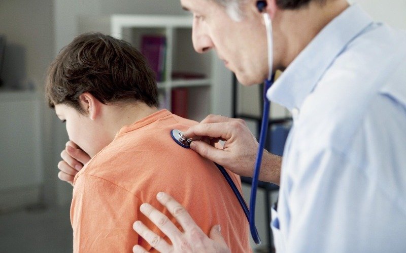 Paraguay emite alerta epidemiológica por aumento de casos de tos ferina en niños
