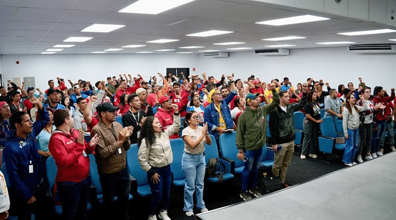 Jorge Arreaza: Jóvenes fortalecen el Poder Popular en las Comunas