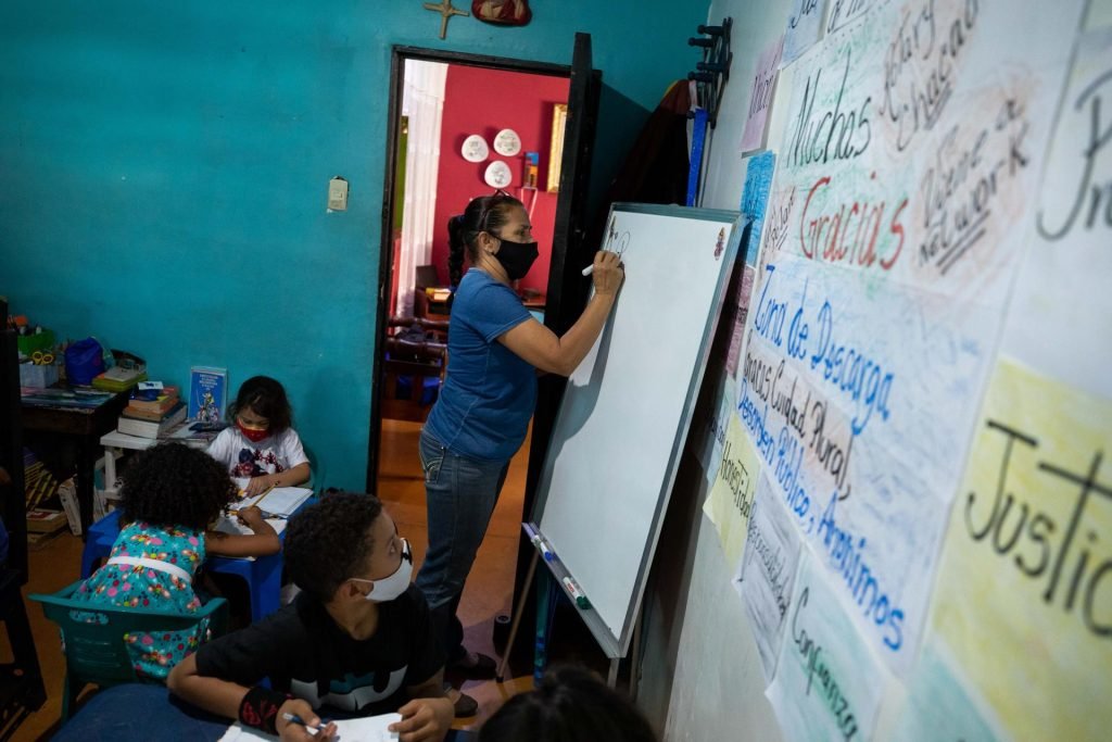 Fordisi: maestras son víctimas de un sistema que «amedrenta»