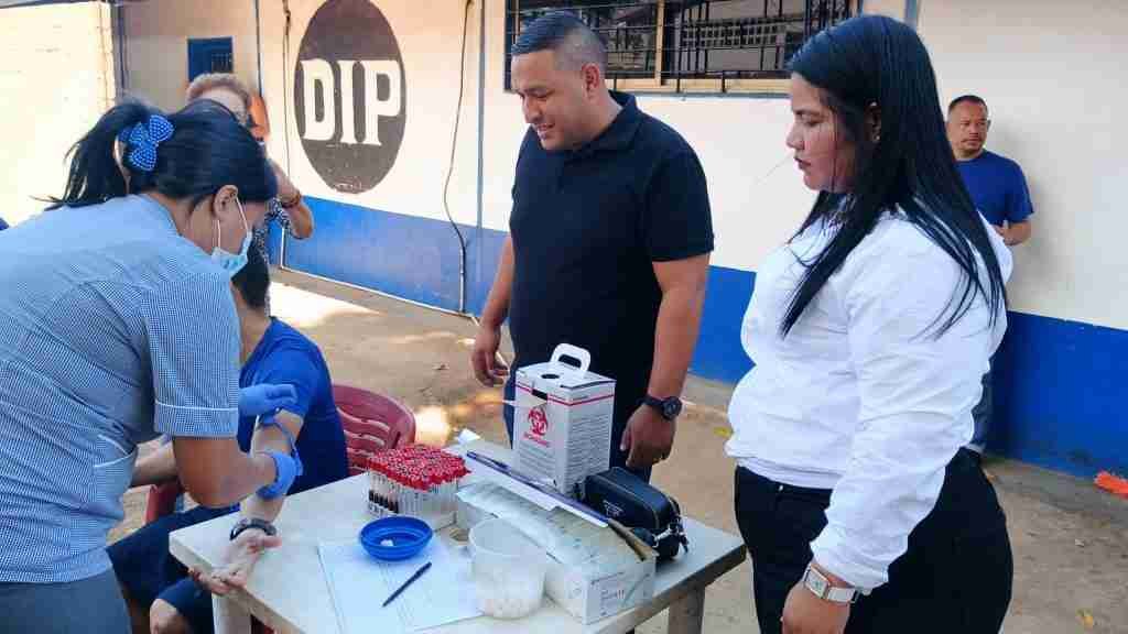 Más de 250 privados de libertad recibieron jornada médica integral
