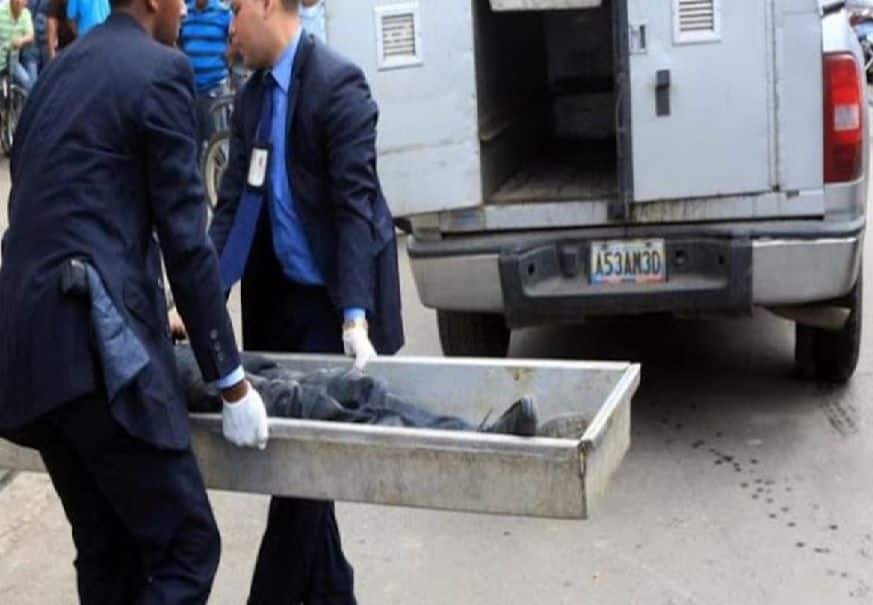 Abusado niño de 12 años por su padrastro y los amigos