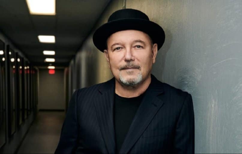 Rubén Blades exige la liberación del músico venezolano deportado a El Salvador