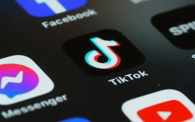 Instagram y TikTok presentan información médica engañosa