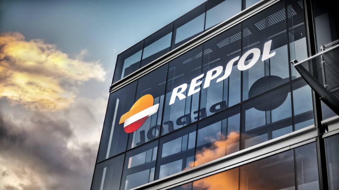España espera una solución acordada sobre Repsol