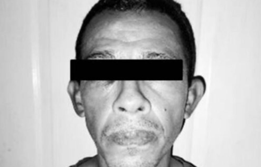 Detuvieron a hombre acusado de matar a su padre con un tubo