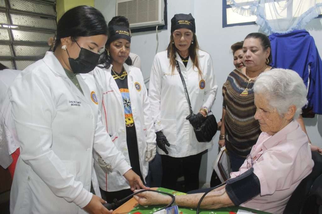 Bioanálisis UDO Bolívar realizó exitosa jornada de laboratorio al personal udista