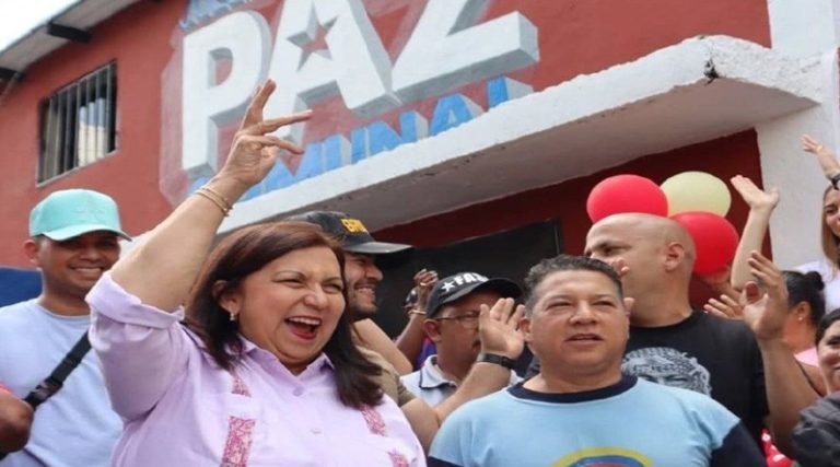 Inauguran Casa de Paz en la Comuna Alí Primera como parte de las 7T