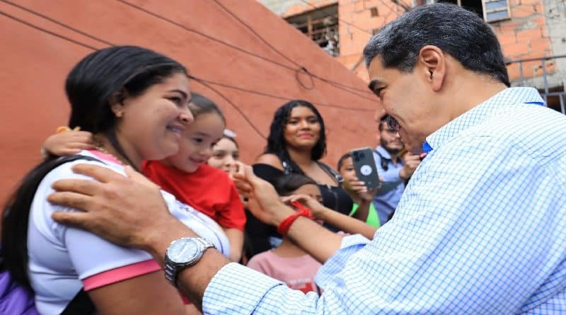 Comunidad El Onoto es favorecida con adecuación de caminerías