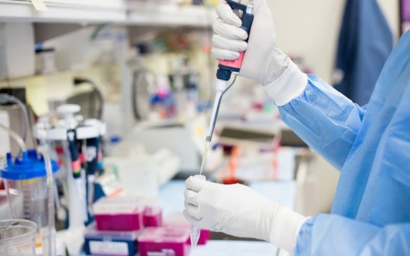 Investigadores desarrollan una nanomedicina para atacar tumores sin dañar el tejido sano