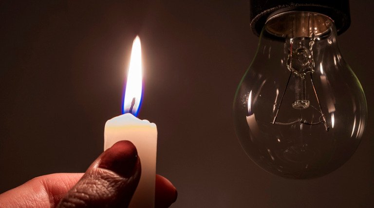 Guasipati sufre crisis eléctrica: Apagones superan 12 horas y afectan comercio y calidad de vida