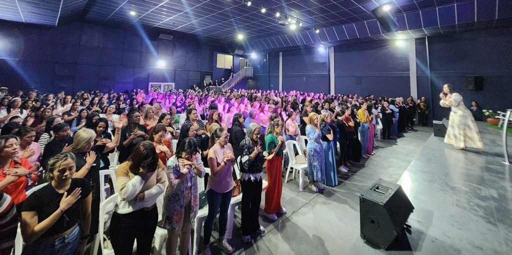 Más de 500 mujeres asistieron al evento cristiano «Inspira»