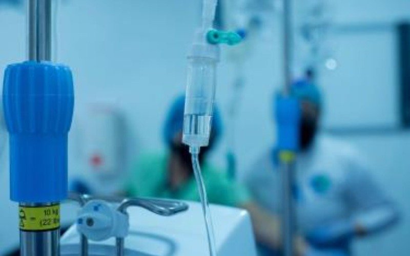 Sube a cinco el número de muertos por reacciones adversas a suero defectuoso en Perú