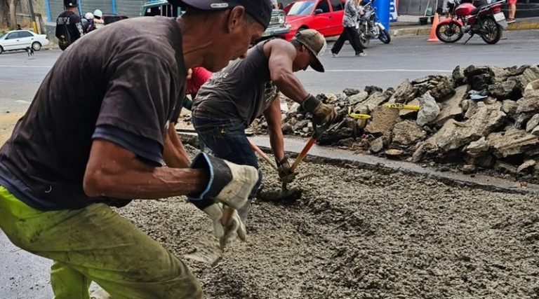 Avanzan trabajos viales en parroquias de Caracas a través del Plan Nacional de Asfaltado