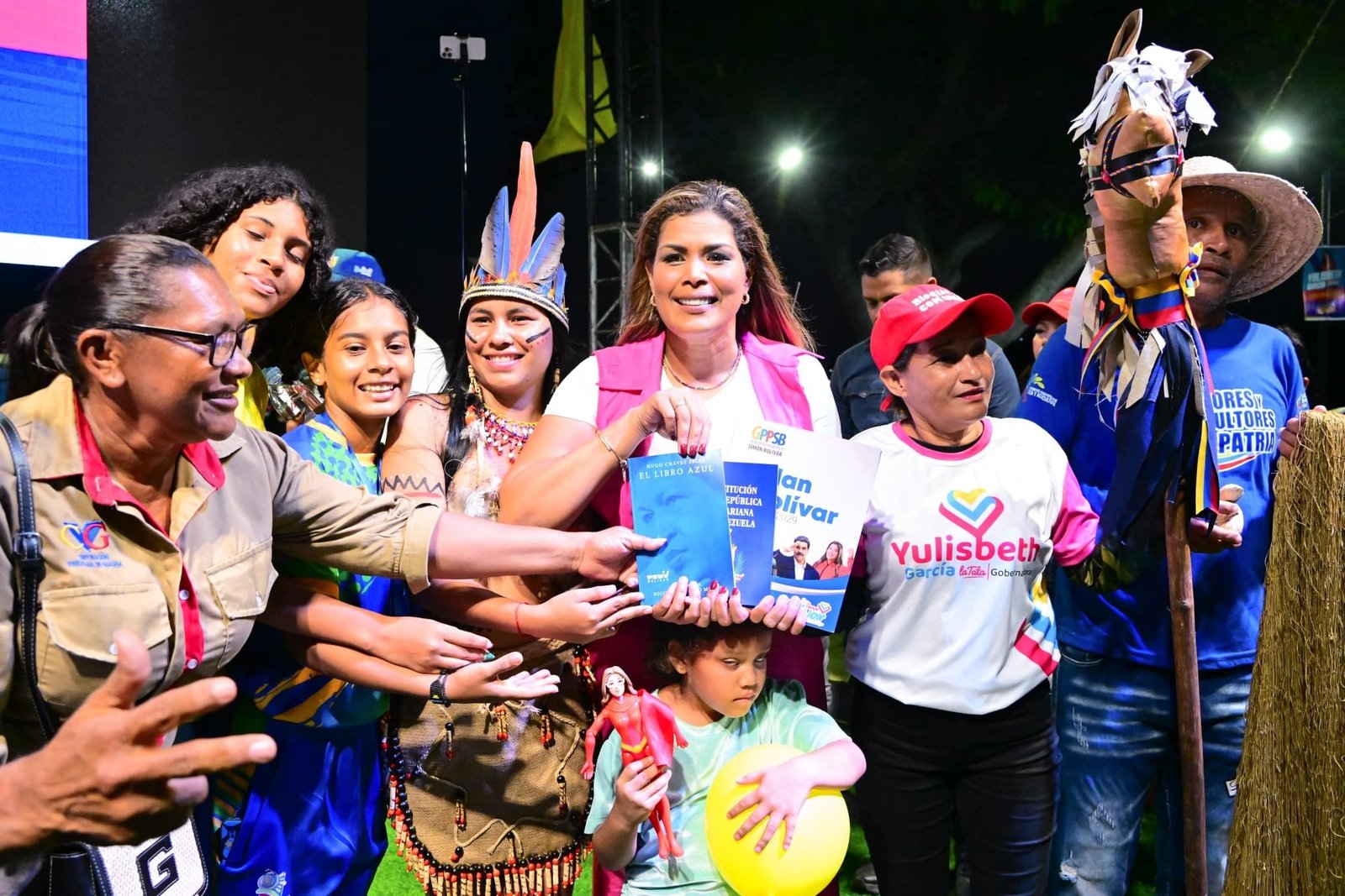 Candidata Yulisbeth García presentóPlan Bolívar 2025-2029