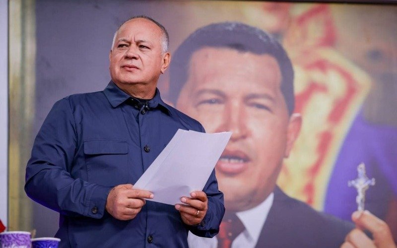 Cabello respondió a EE.UU y Argentina y aseguró que salida de opositores de la embajada se dio por negociación