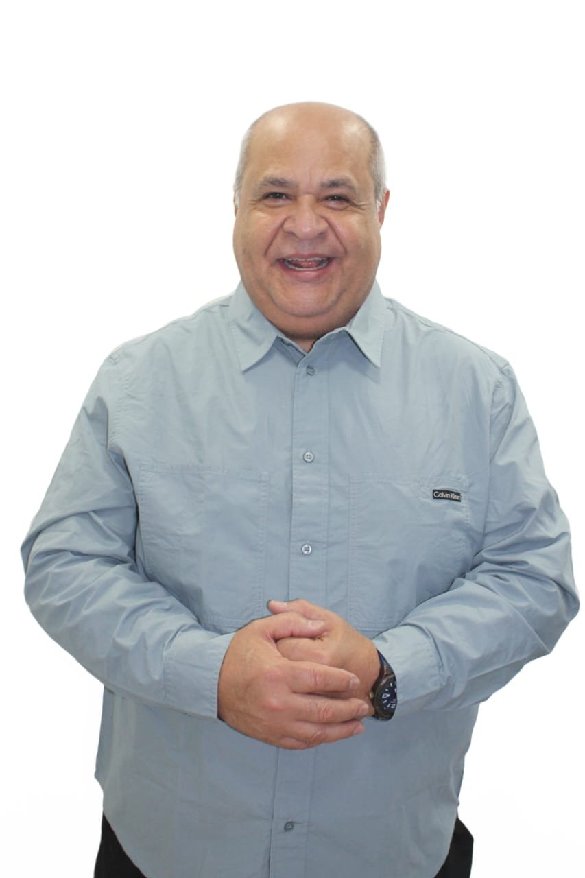 Carlos Gibson busca reconstruir Bolívarcon un enfoque humanista