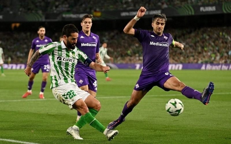El Betis hizo historia y clasificó a la final de la Conference League