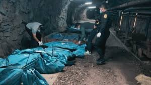 Mineros peruanos denuncian asesinato de 13 trabajadores