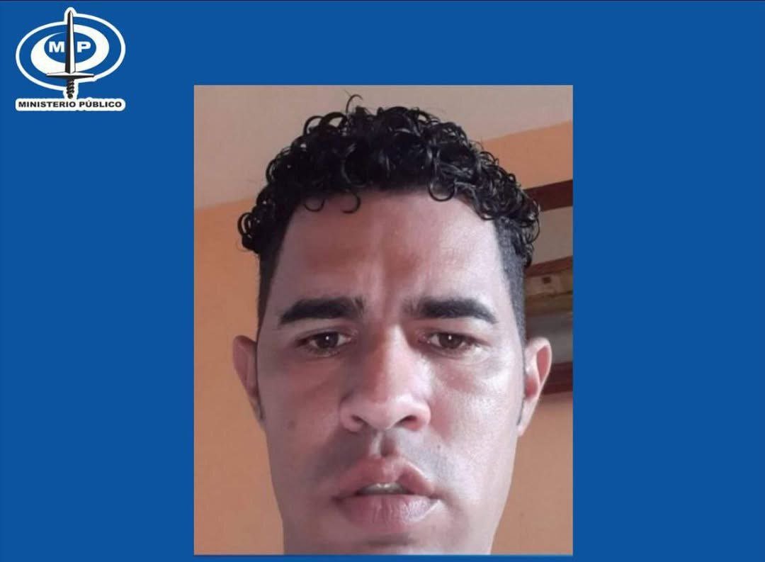 Condenan a exprofesor por abusar sexualmente de sus estudiantes