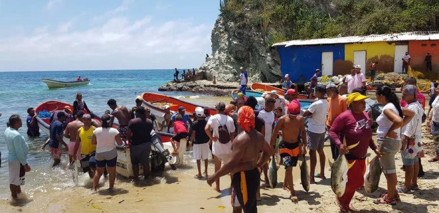 Buscan a dos pescadores desaparecidos en Choroní