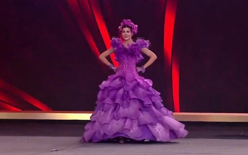 Valeria cannavó brilló en la presentación del traje típico en Miss Mundo