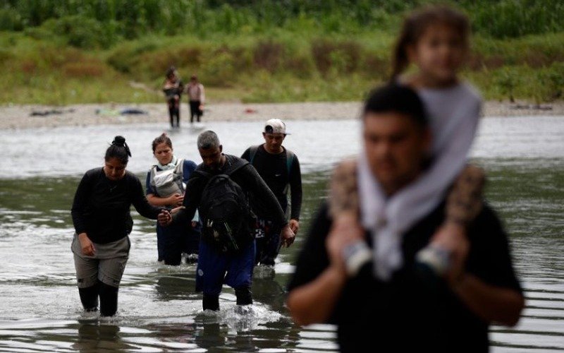 9000 migrantes regresan a Colombia por la selva del Darién