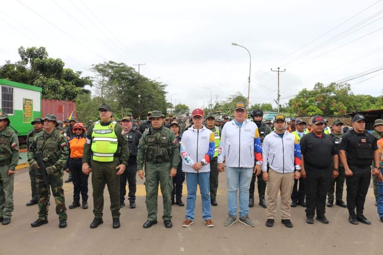 Más de mil funcionarios se desplegarán en el plan de Seguridad Integral en Guayana Esequiba  Semana Santa Segura 2026