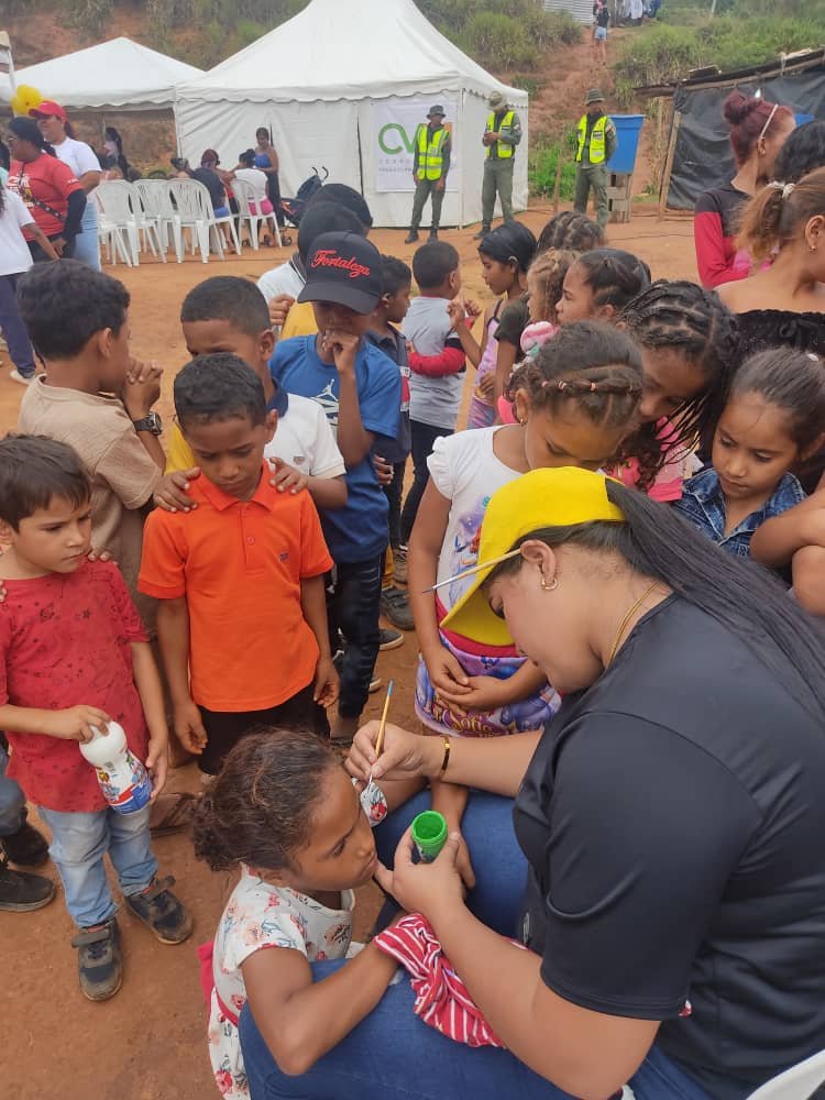 Jornada Médica Integral de la CVM beneficia a más de 1.470 personas de comunidad minera