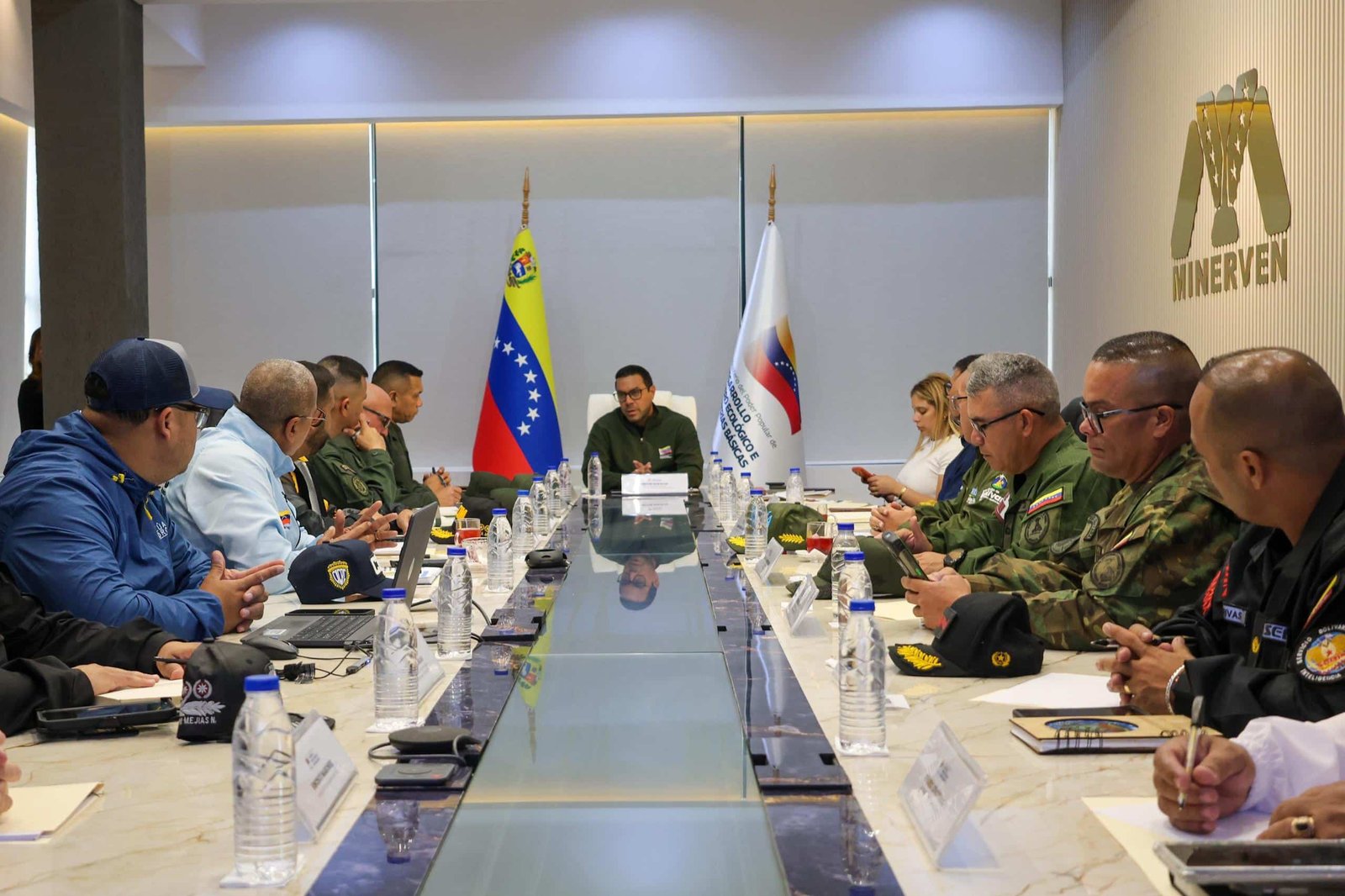 Avanzan en la creación de Puntos de Atención al Minero tras encuentro de seguridad en Bolívar