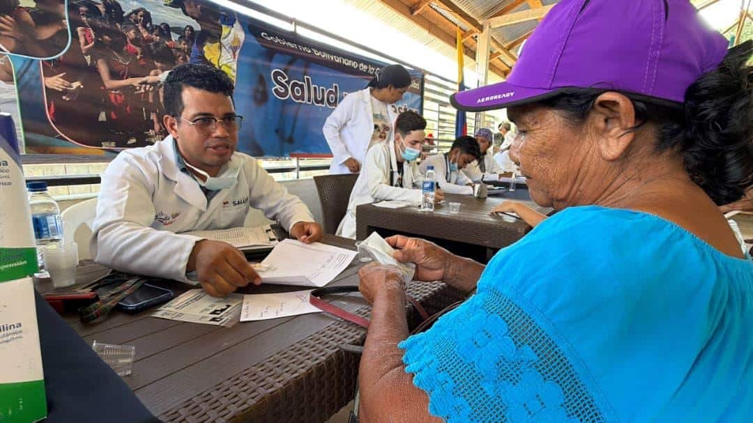 Gobernación del Estado Guayana Esequiba Realiza Exitosa Jornada de Atención Social en la Comunidad Indígena Apanao